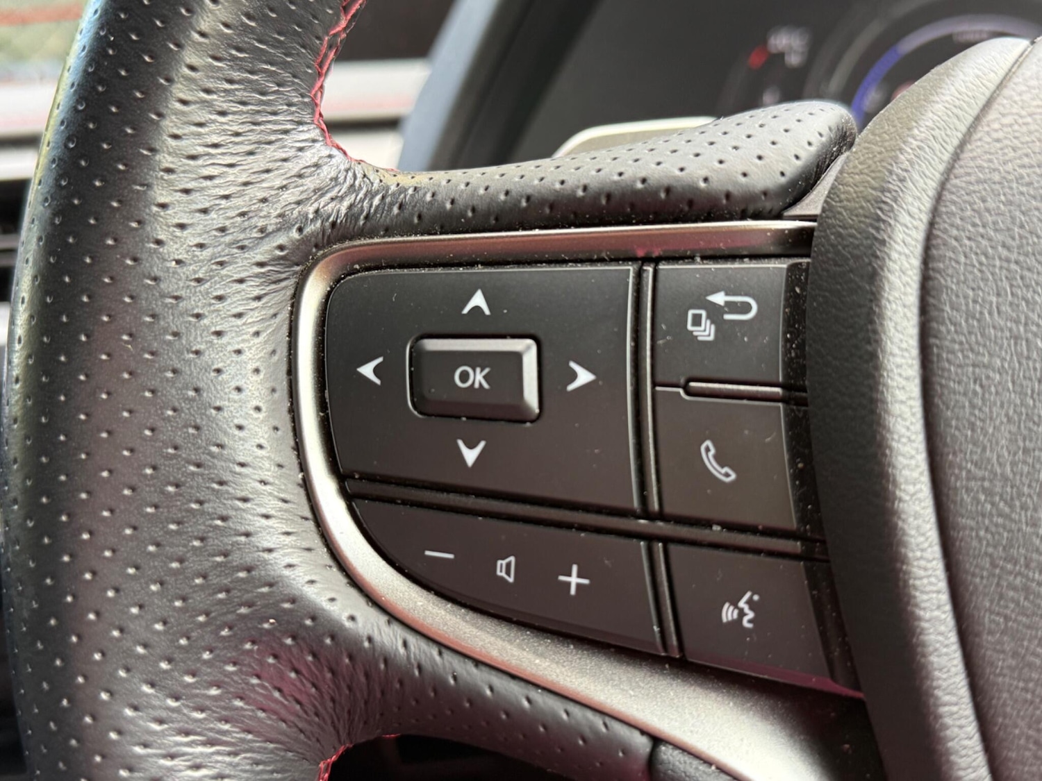 Used Lexus UX 2022 for sale - 75708294: Photo 24