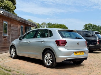 Used Volkswagen Polo 2019 for sale - 75562977: Photo