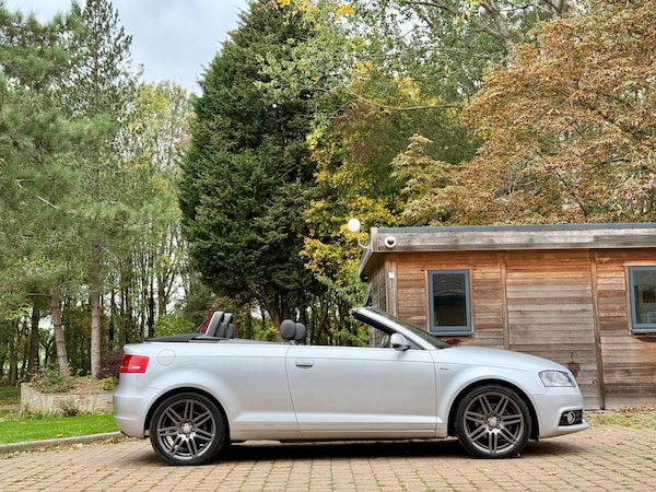 Used Audi A3 Cabriolet 2013 for sale - 76295803: Photo 16