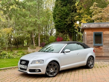 Used Audi A3 Cabriolet 2013 for sale - 76295803: Photo 4