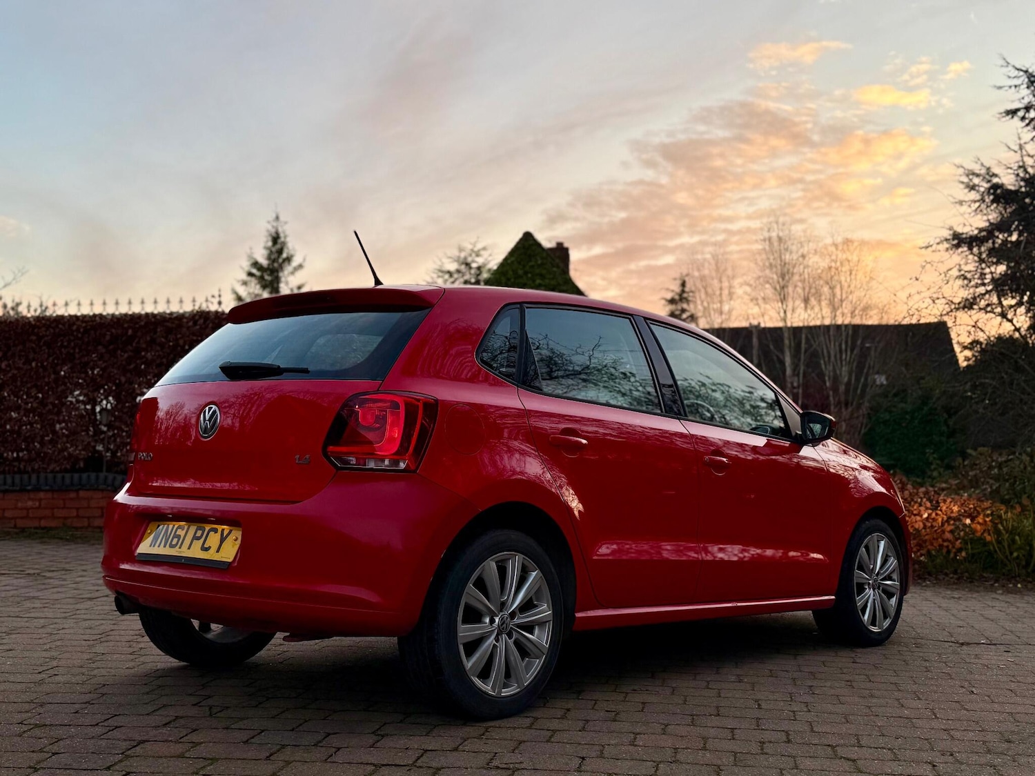 Used Volkswagen Polo 2011 for sale - 76964721: Photo 10