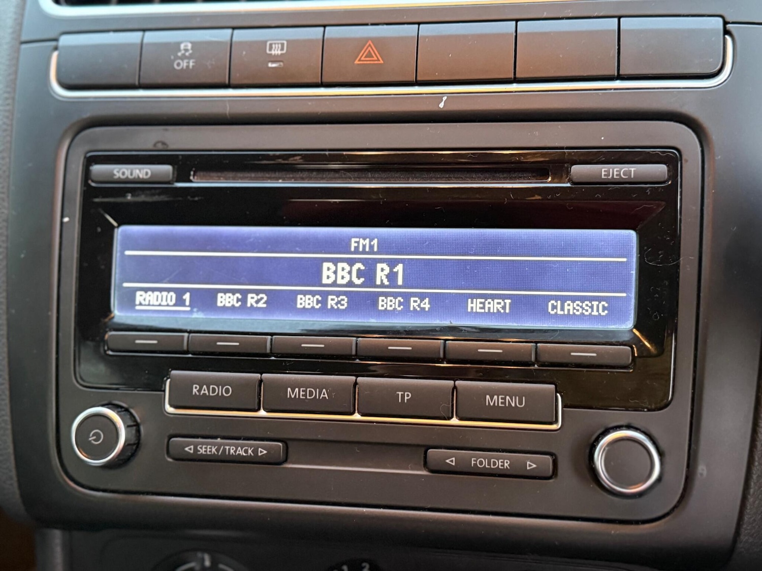 Used Volkswagen Polo 2011 for sale - 76964721: Photo 15