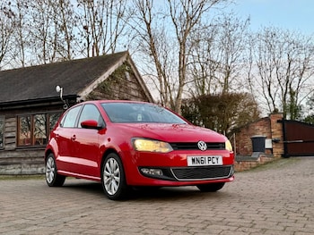 Used Volkswagen Polo 2011 for sale - 76964721: Photo