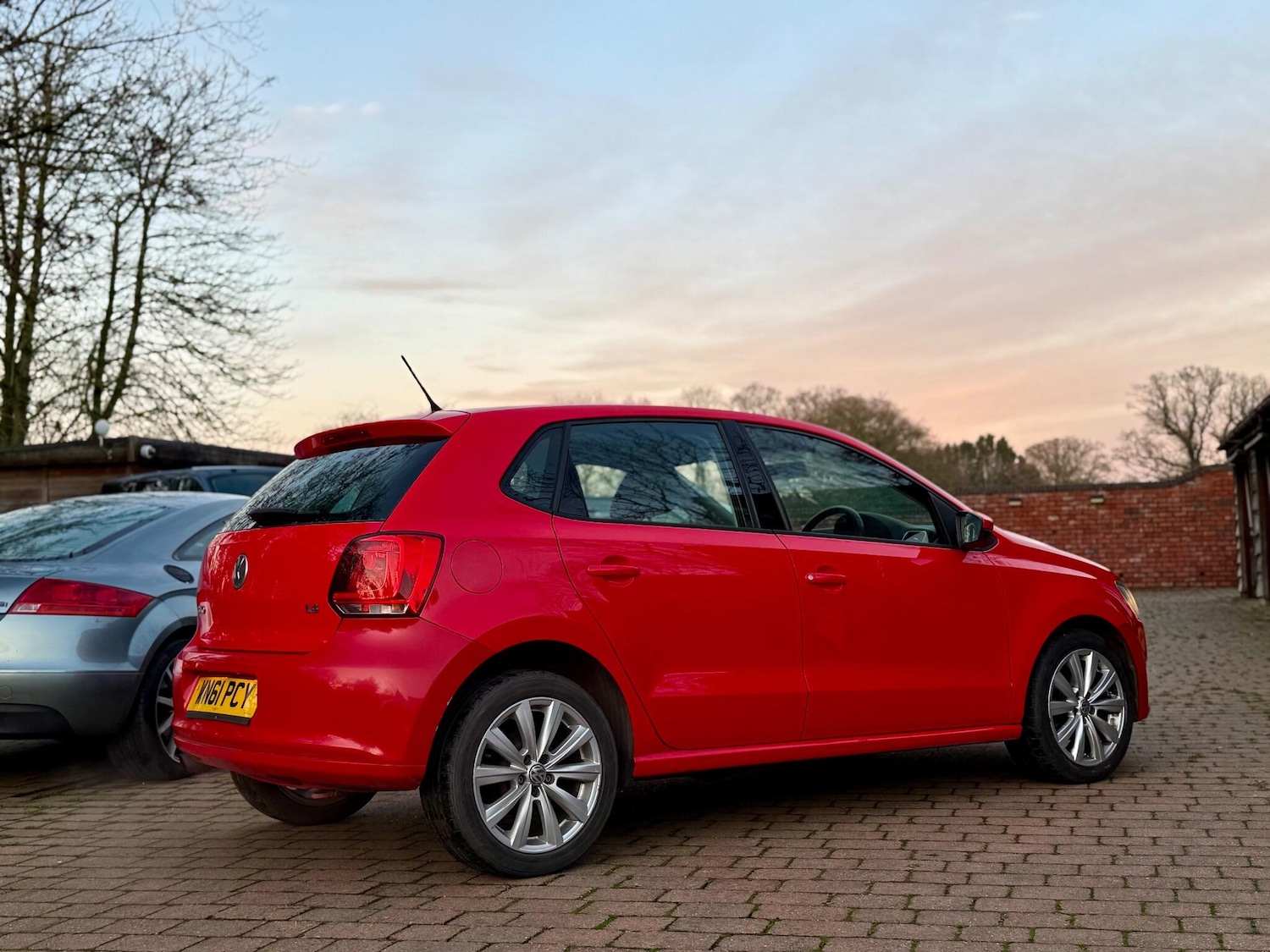 Used Volkswagen Polo 2011 for sale - 76964721: Photo 5