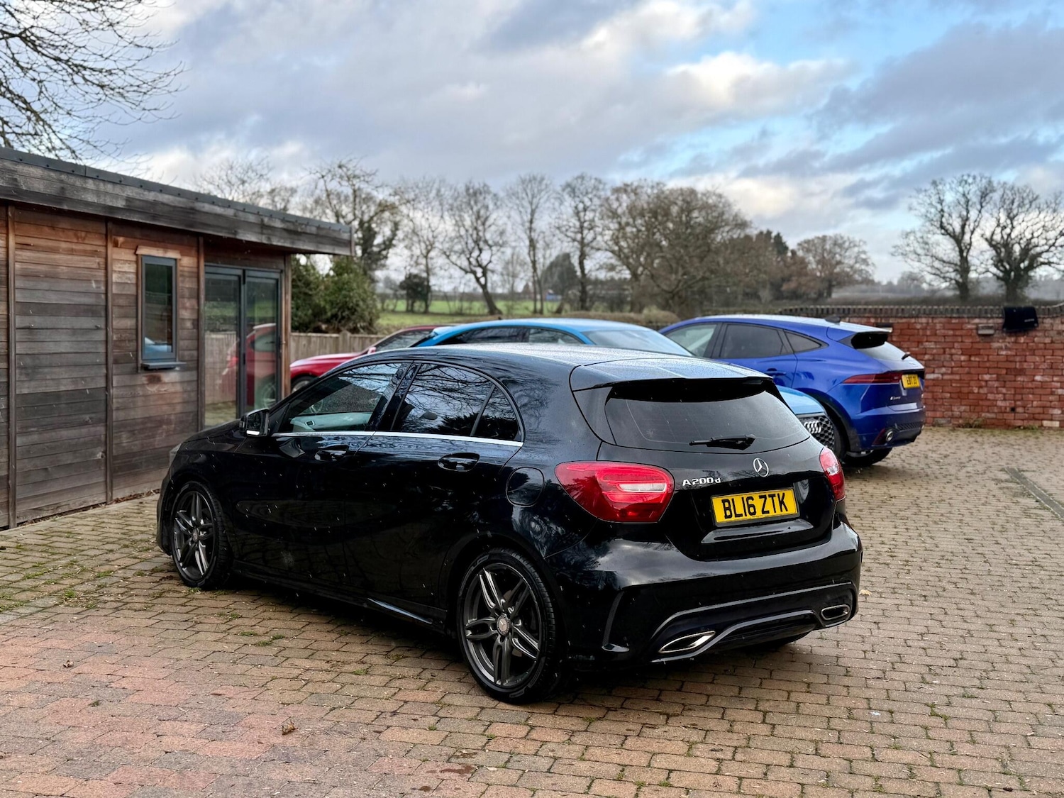 Used Mercedes-Benz A-Class 2016 for sale - 76913172: Photo 3