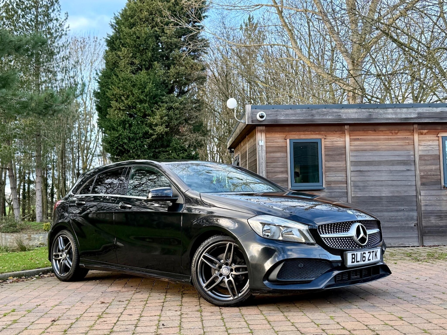 Used Mercedes-Benz A-Class 2016 for sale - 76913172: Photo 8