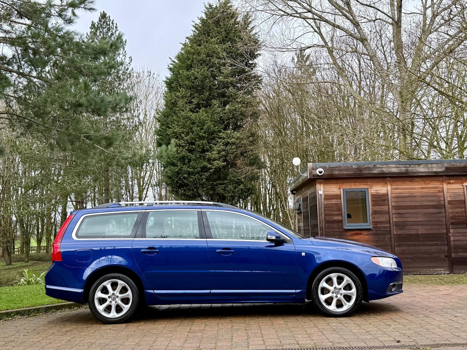 Used Volvo V70 2009 for sale - 77175411: Photo 14