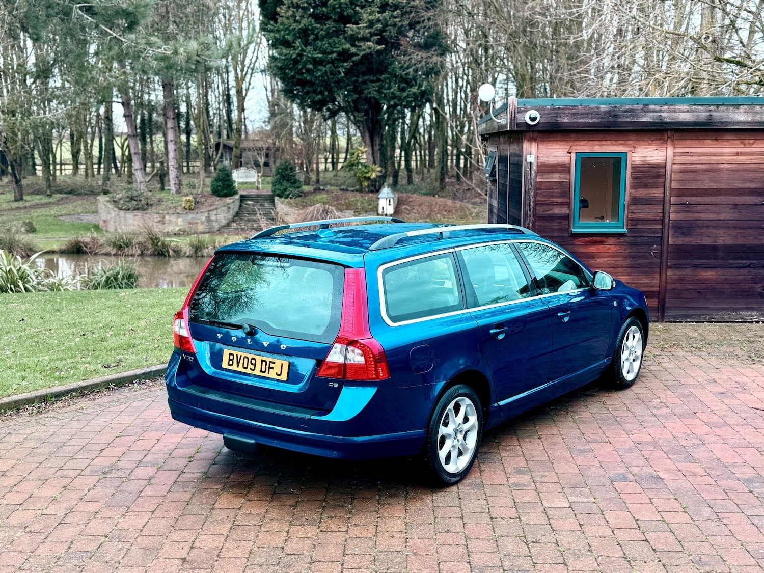 Used Volvo V70 2009 for sale - 77175411: Photo 17