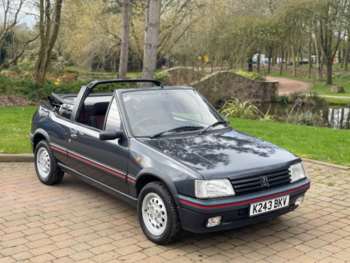 Used Peugeot 205 1992 for sale - 74147764: Photo