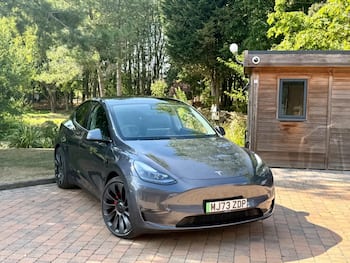 Used Tesla Model Y 2023 for sale - 79635426: Photo