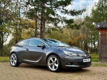 2011 (61) - 1.6T 16V SRi 3dr