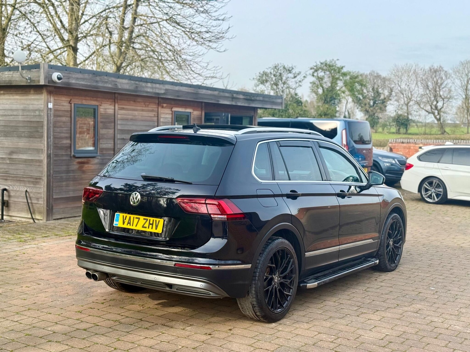 Used Volkswagen Tiguan 2017 for sale - 77969692: Photo 11