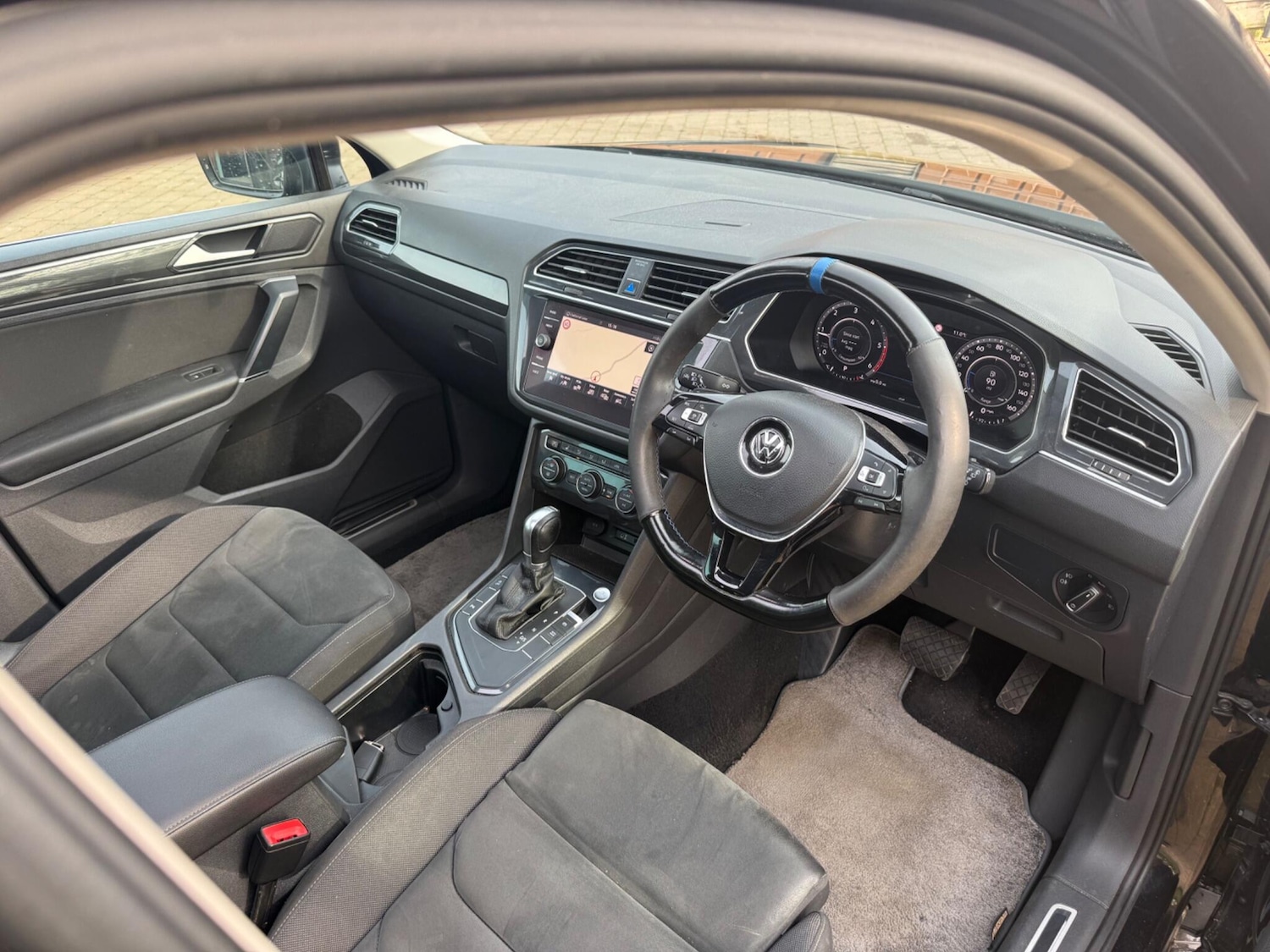 Used Volkswagen Tiguan 2017 for sale - 77969692: Photo 16