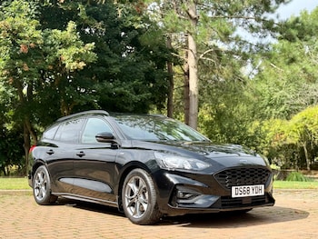 Used Ford Focus 2018 for sale - 75478302: Photo