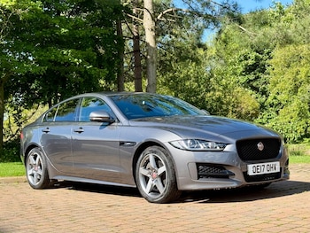 Used Jaguar XE 2017 for sale - 78491495: Photo