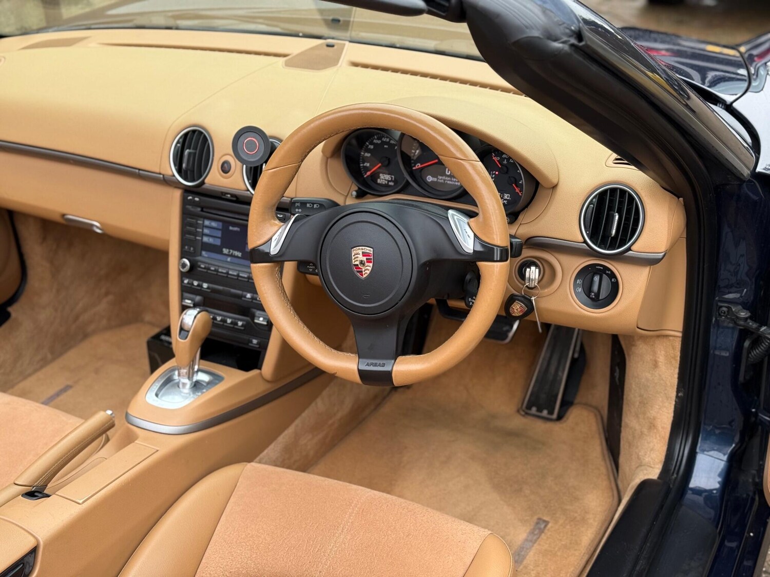 Used Porsche Boxster 2010 for sale - 77484437: Photo 33