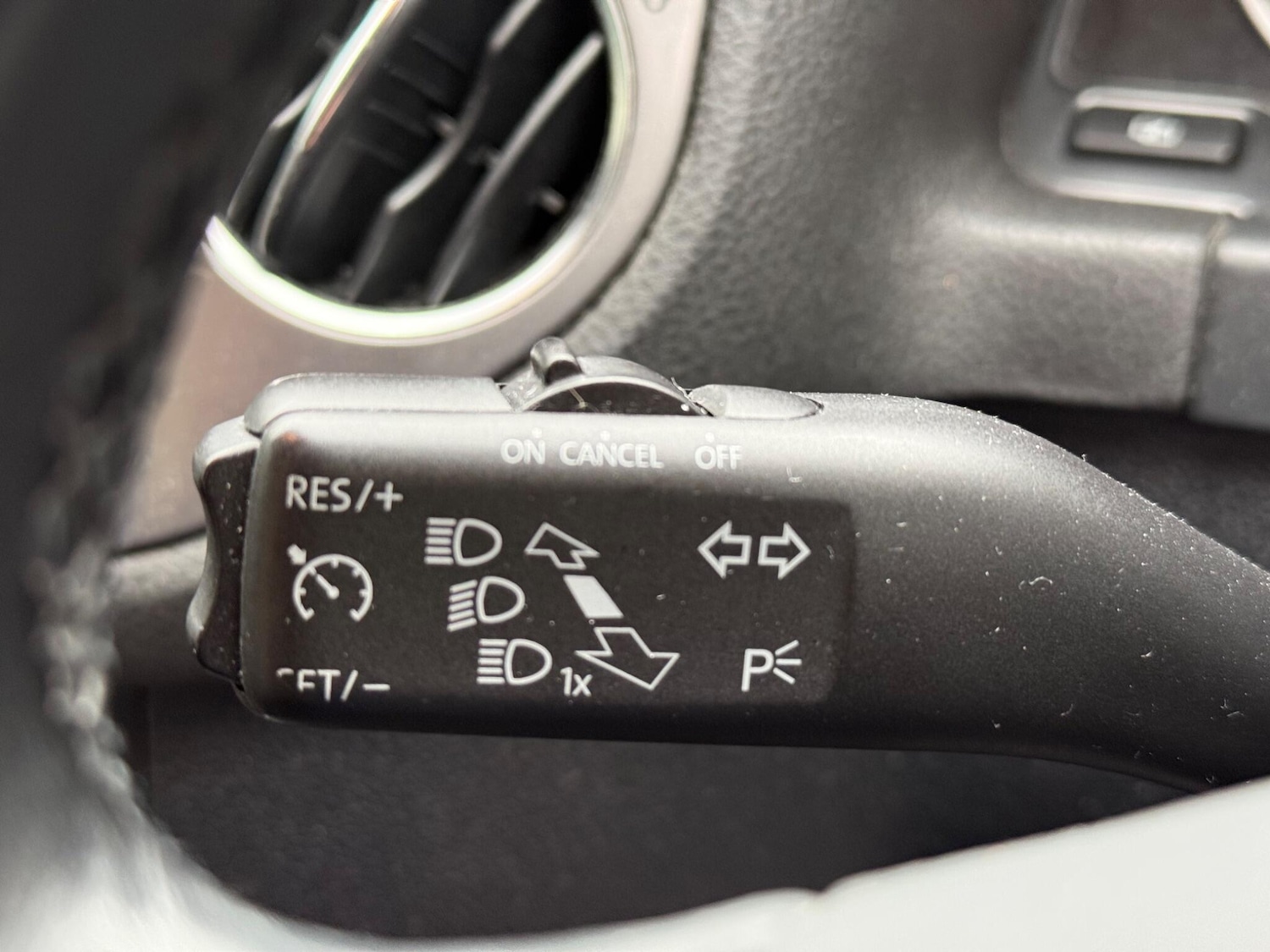 Used Volkswagen Tiguan for sale - 77784171: Photo 27