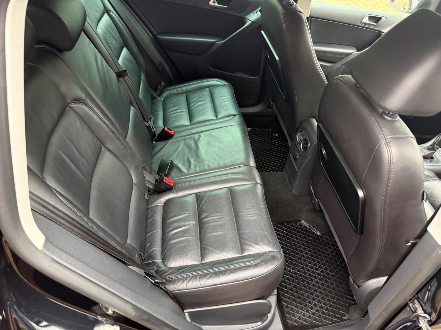 Used Volkswagen Tiguan for sale - 77784171: Photo 31