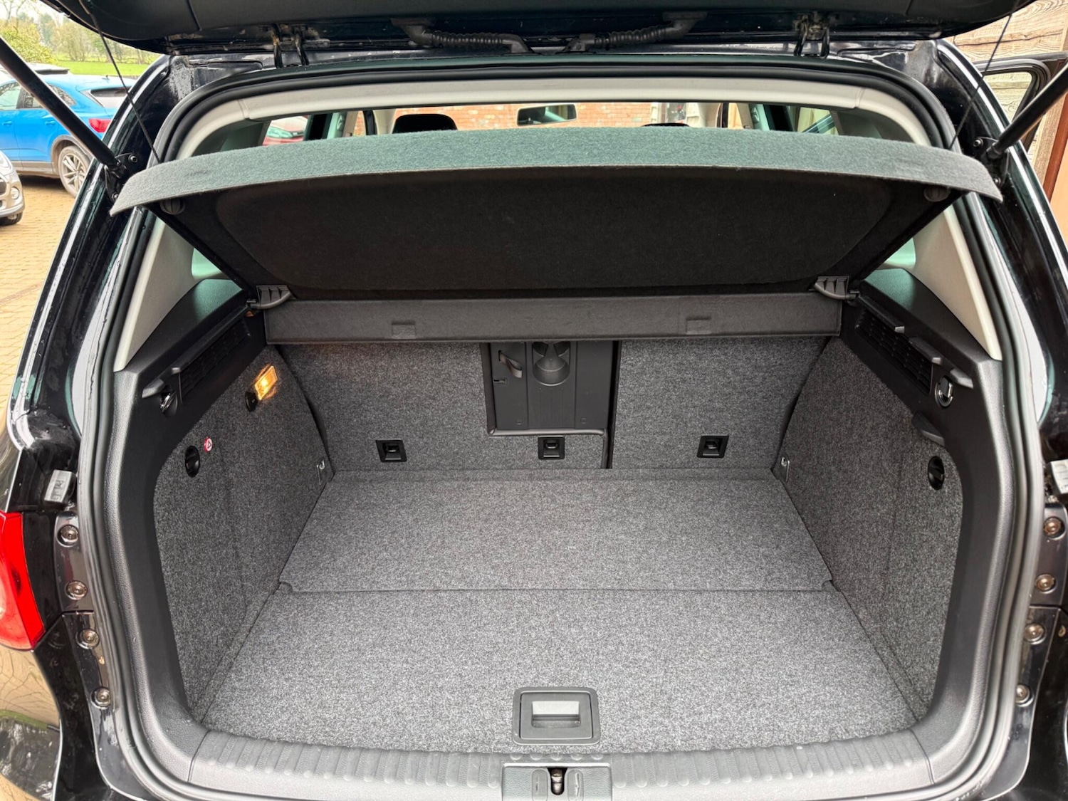 Used Volkswagen Tiguan for sale - 77784171: Photo 33