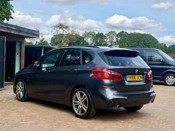 Used BMW 2 Series 2017 for sale - 79532234: Photo