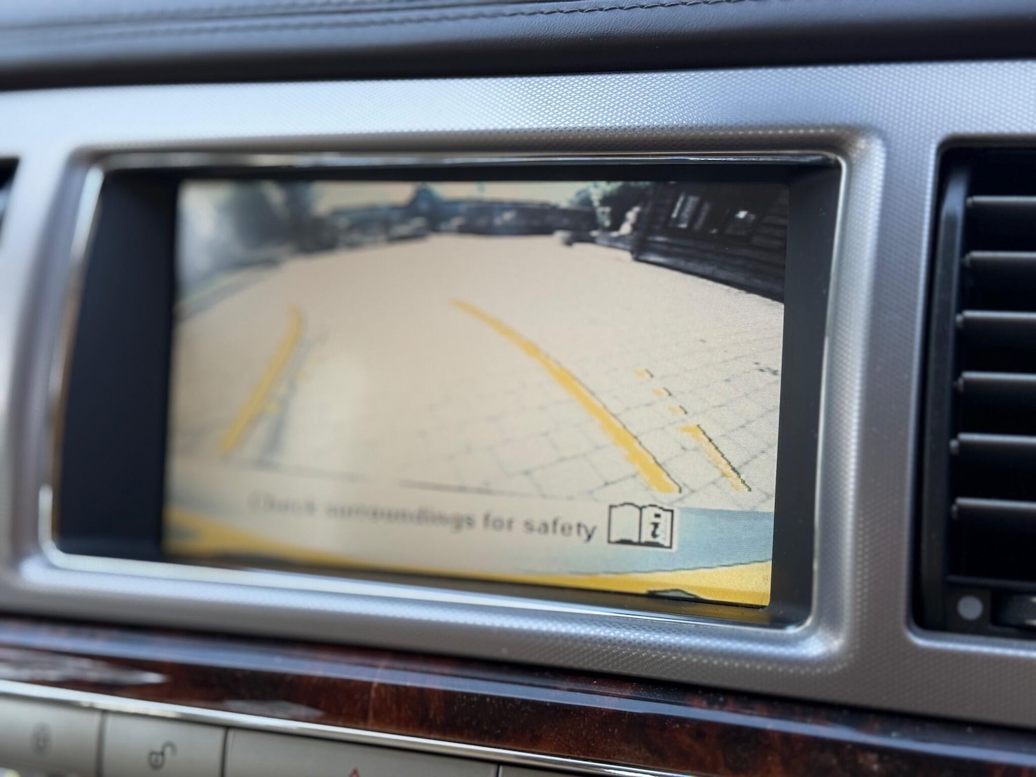 Used Jaguar XF 2009 for sale - 77957802: Photo 25