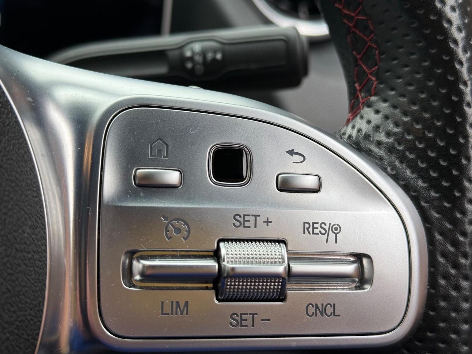 Used Mercedes-Benz B Class 2020 for sale - 77783815: Photo 23