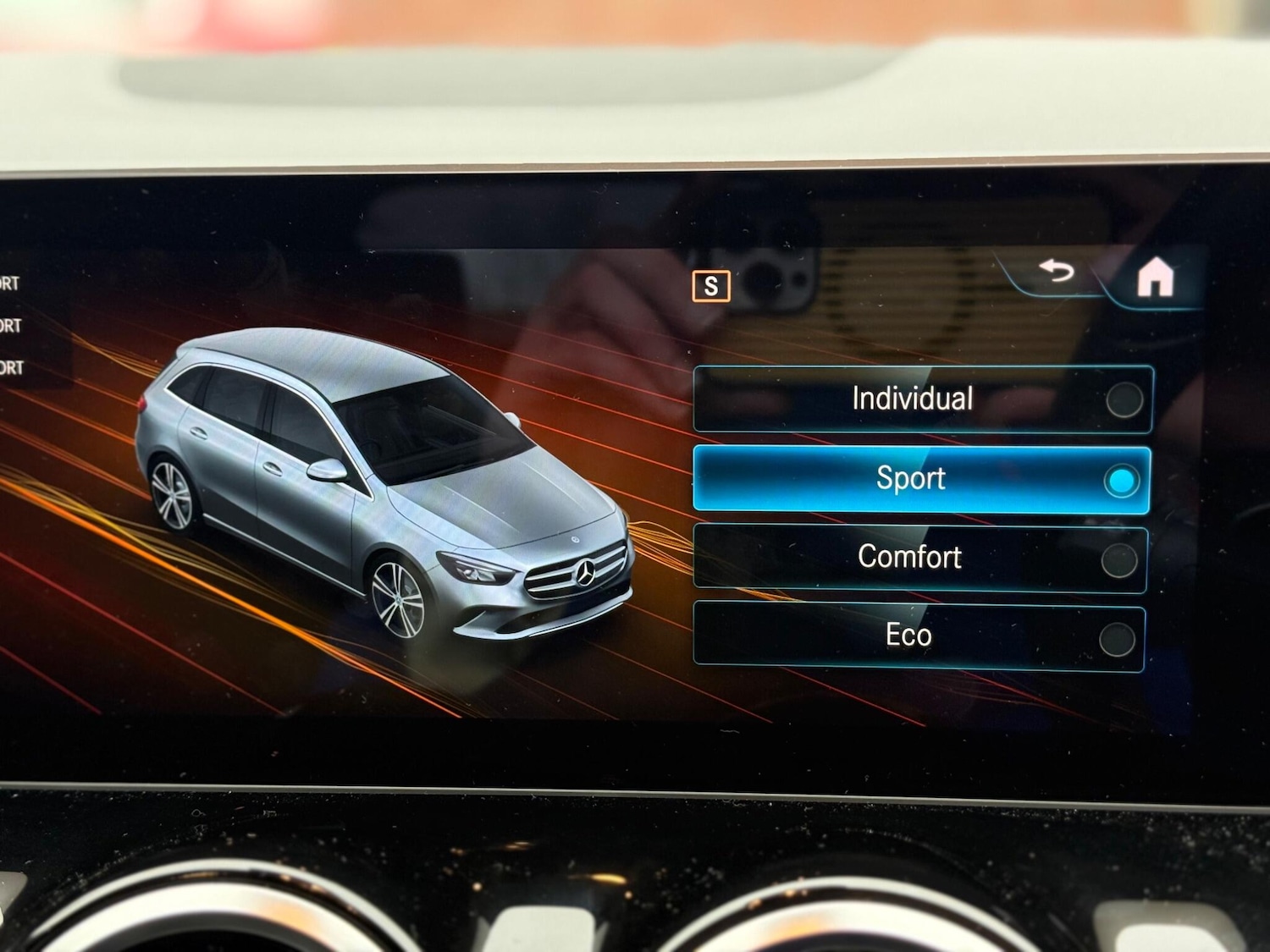 Used Mercedes-Benz B Class 2020 for sale - 77783815: Photo 27