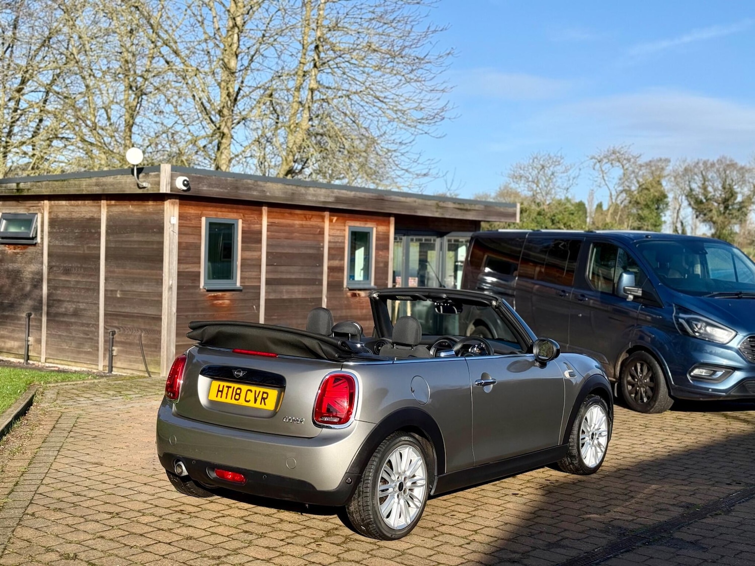 Used MINI Convertible 2018 for sale - 77352014: Photo 12