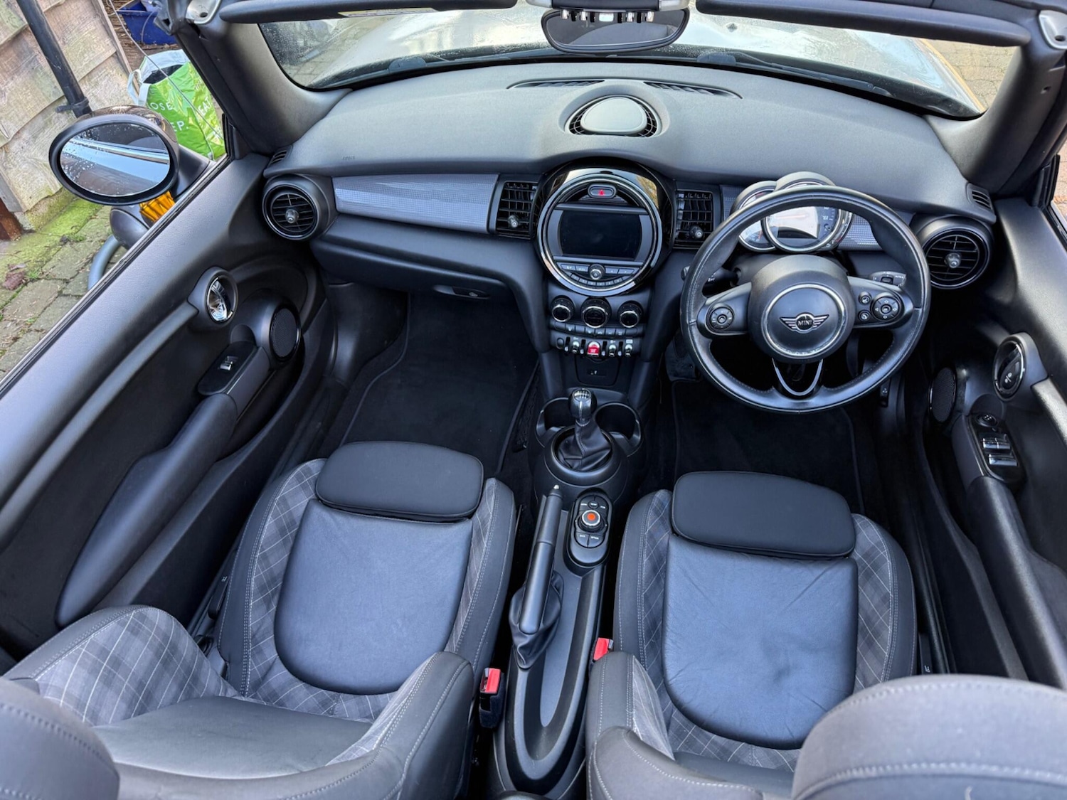 Used MINI Convertible 2018 for sale - 77352014: Photo 17