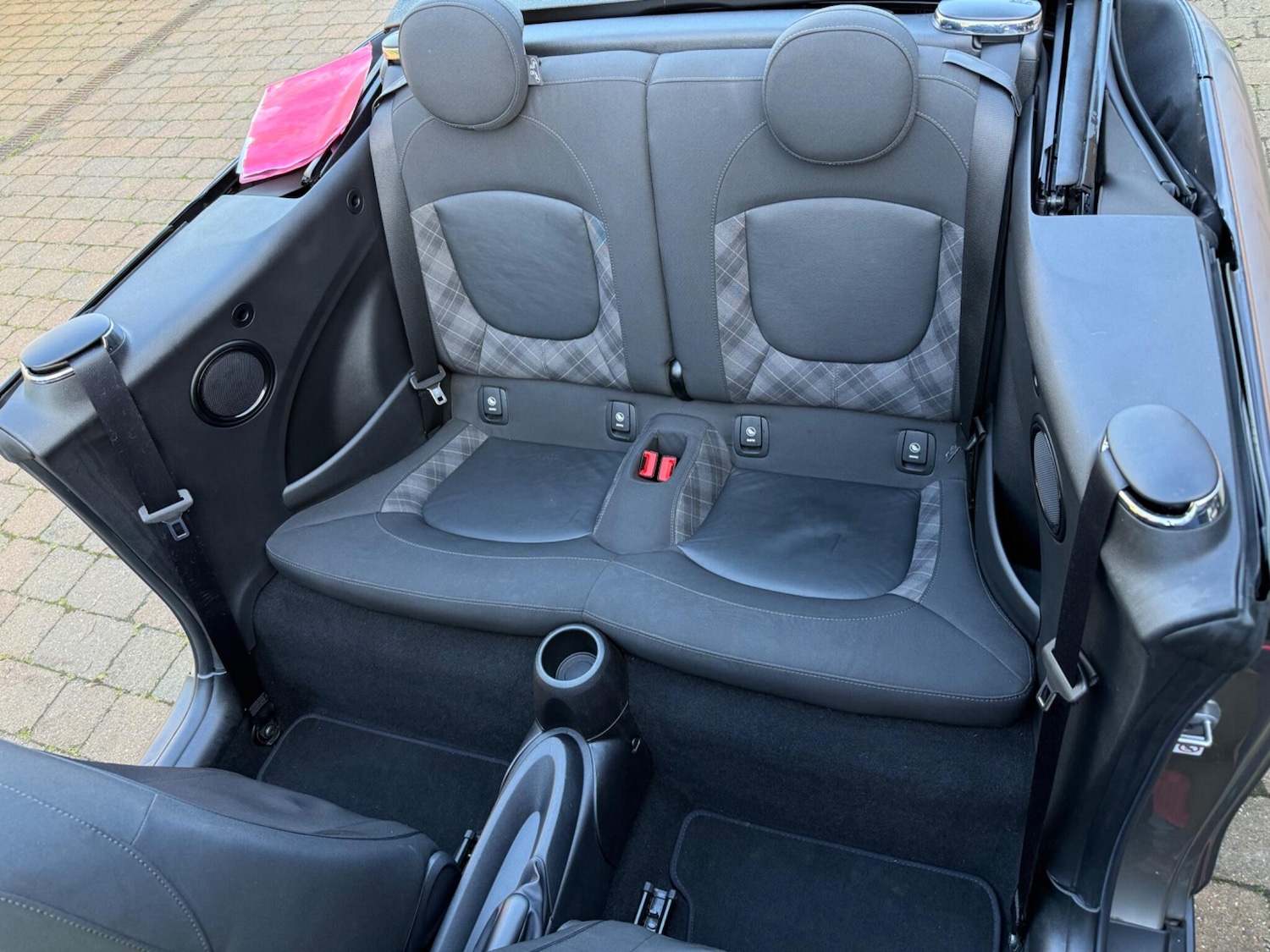 Used MINI Convertible 2018 for sale - 77352014: Photo 27