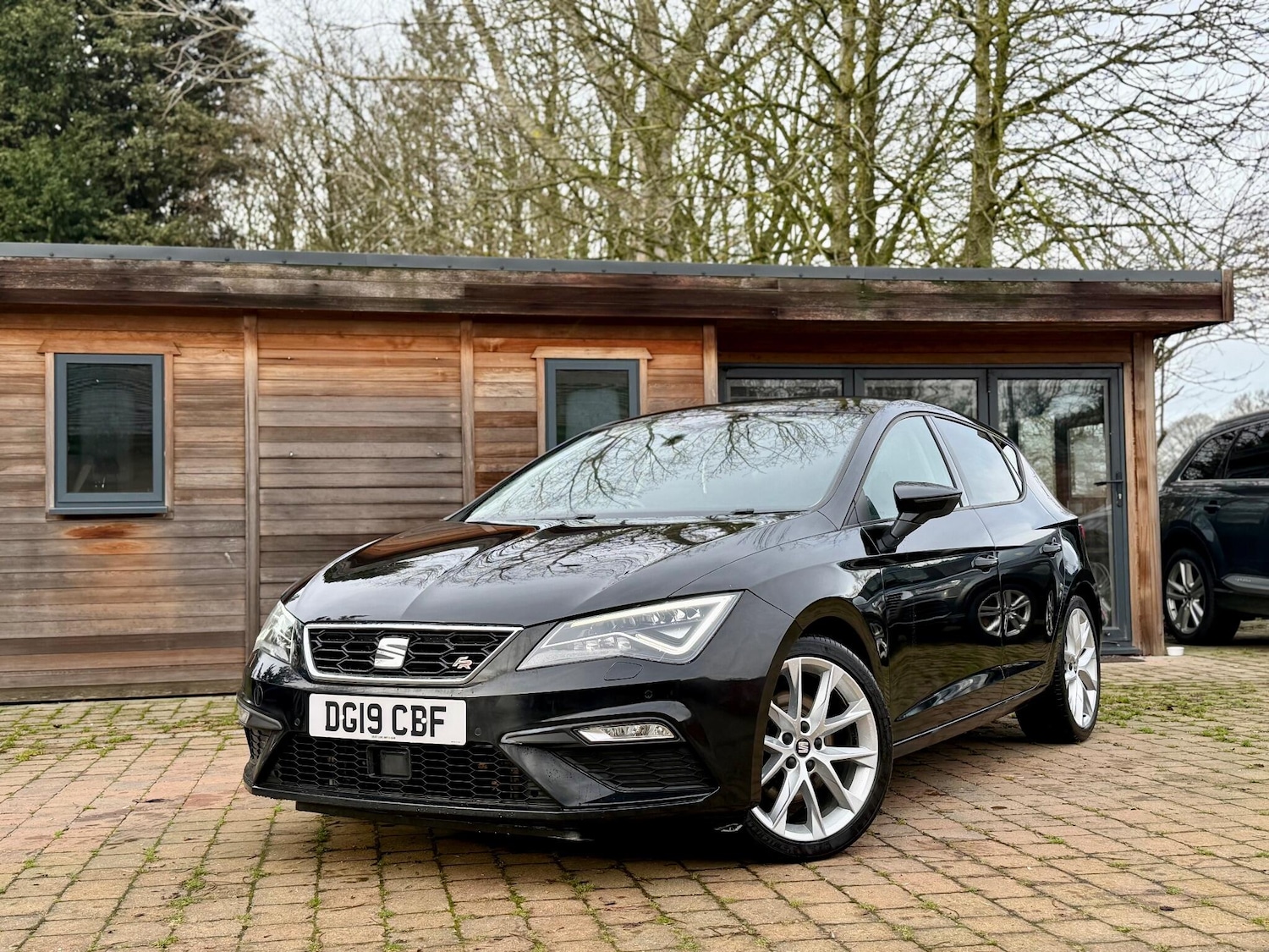 Used SEAT Leon 2019 for sale - 77203020: Photo 3