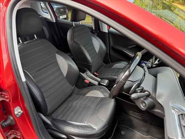 Used Peugeot 2008 2015 for sale - 75708555: Photo 21