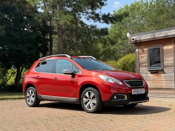 Used Peugeot 2008 2015 for sale - 75708555: Photo