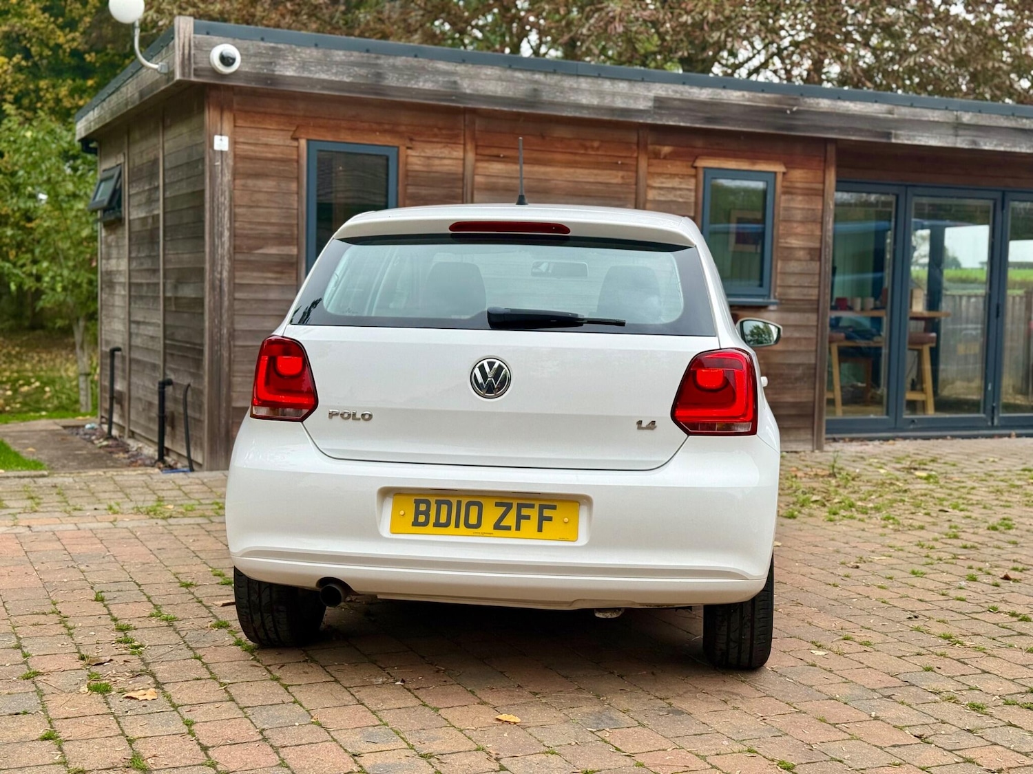 Used Volkswagen Polo 2010 for sale - 76283585: Photo 5