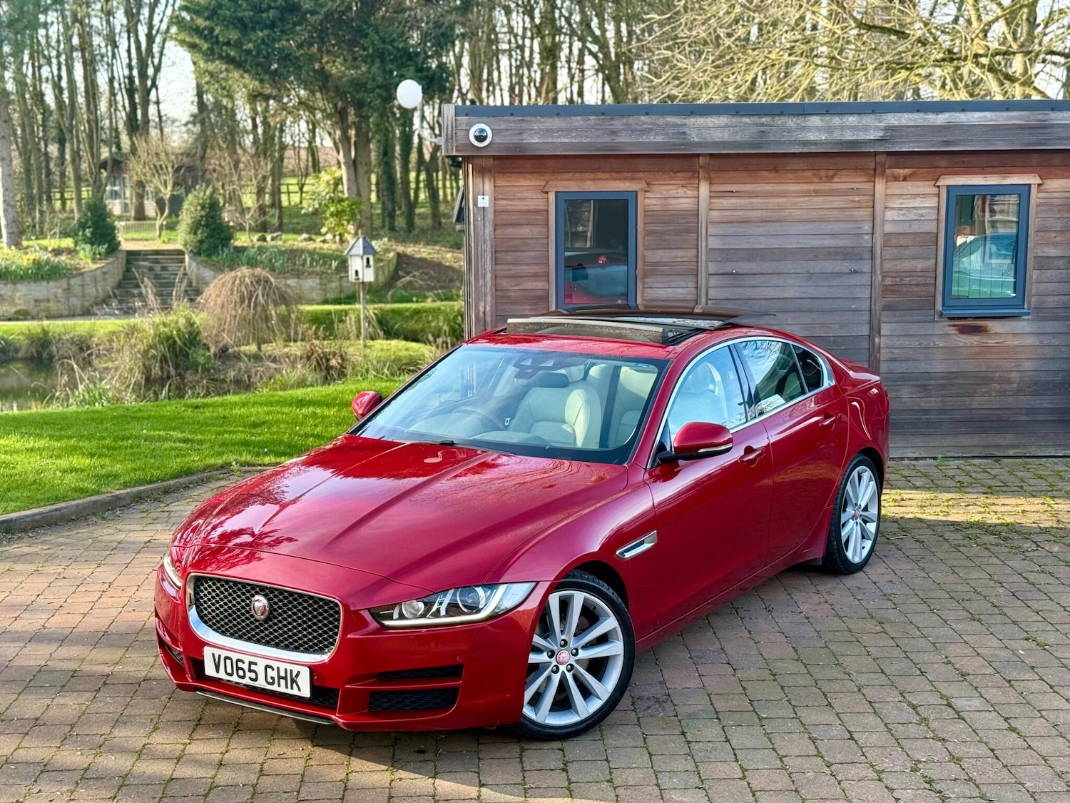 Used Jaguar XE for sale - 77598725: Photo 11