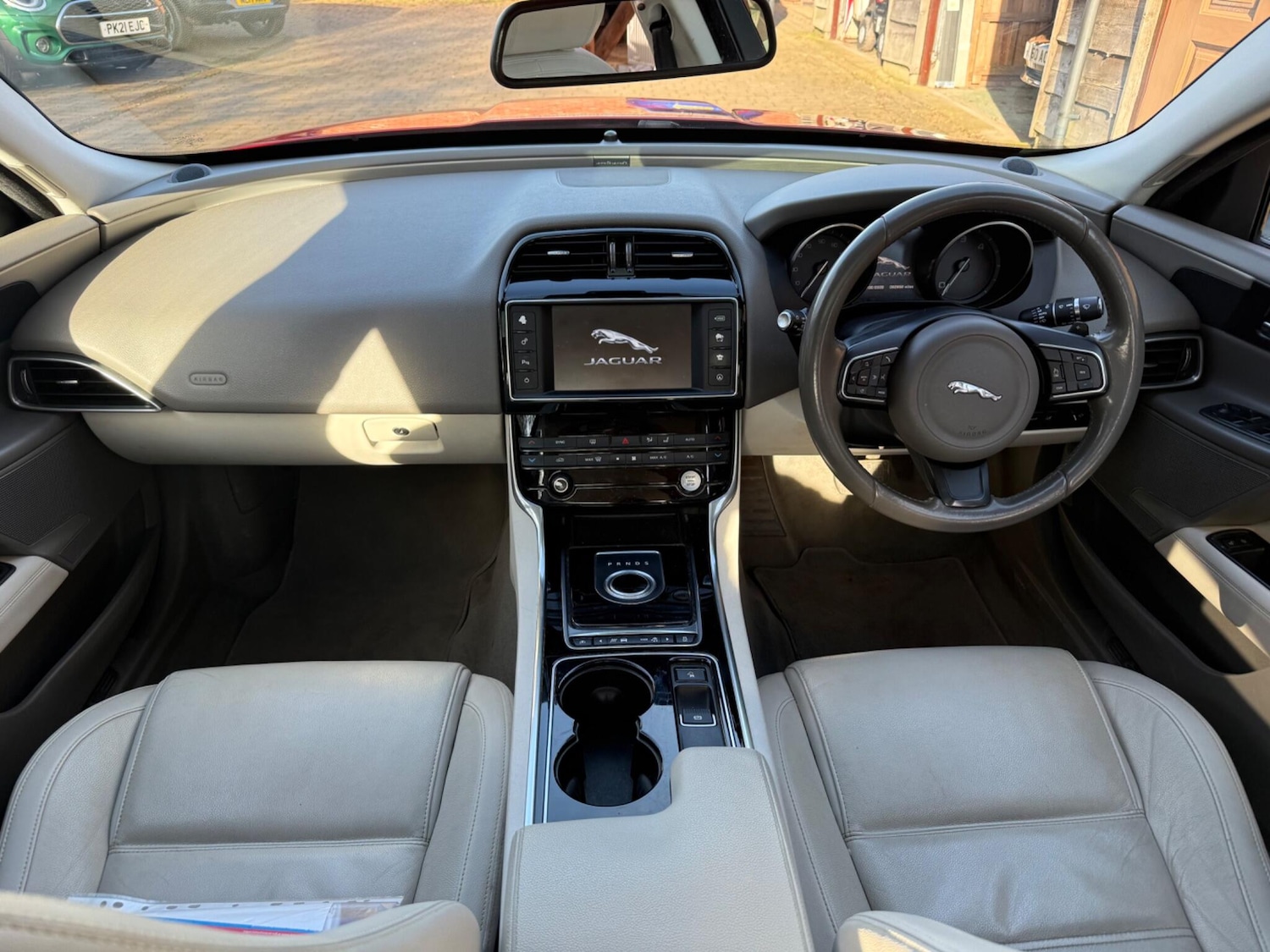 Used Jaguar XE for sale - 77598725: Photo 17