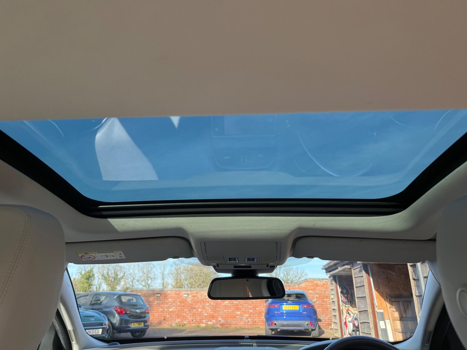 Used Jaguar XE for sale - 77598725: Photo 31