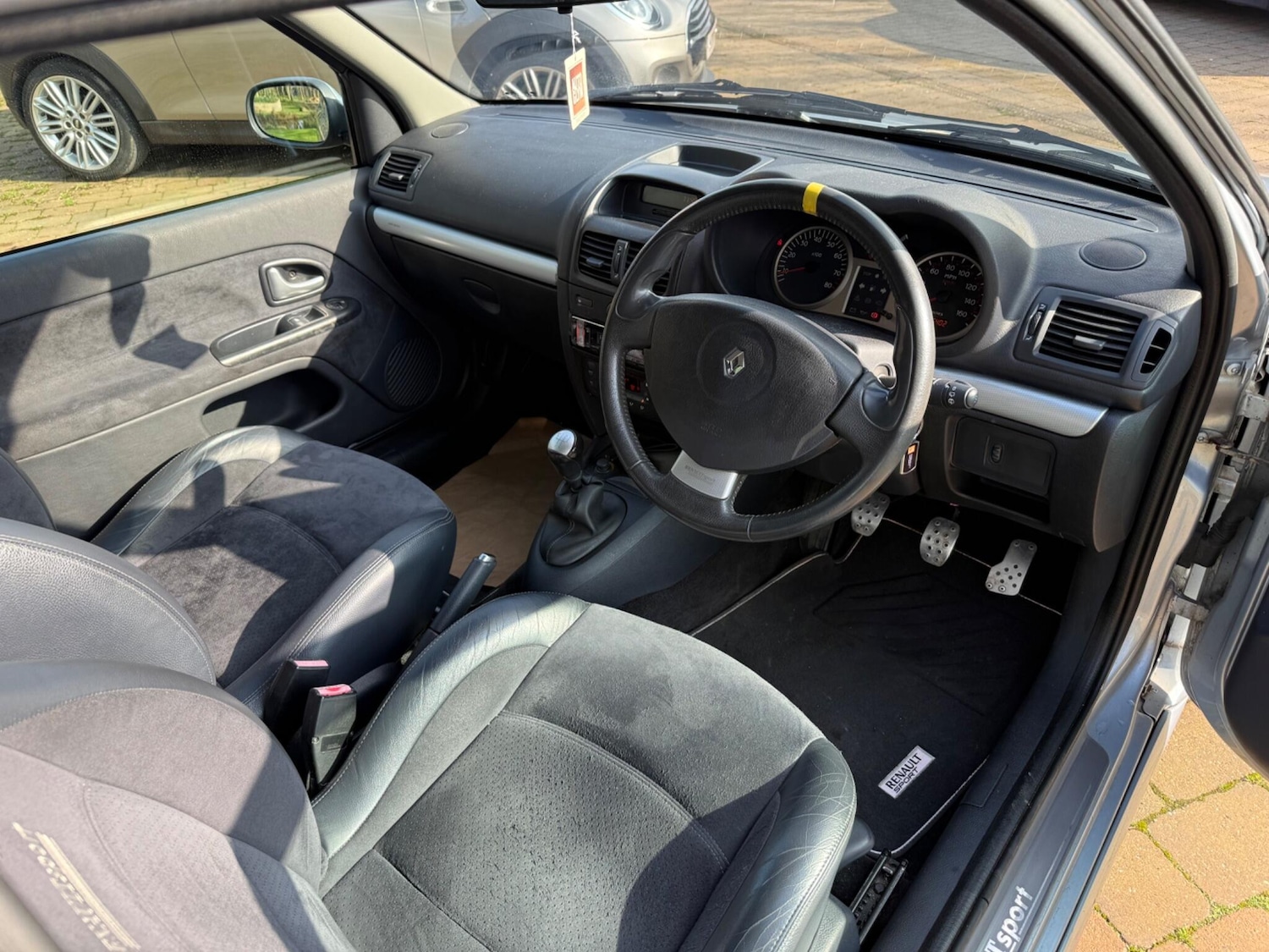 Used Renault Clio for sale - 77824496: Photo 19