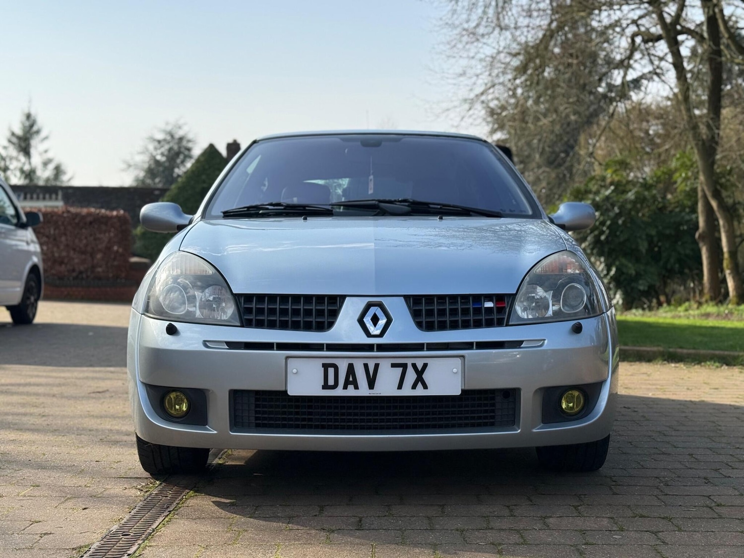 Used Renault Clio for sale - 77824496: Photo 3