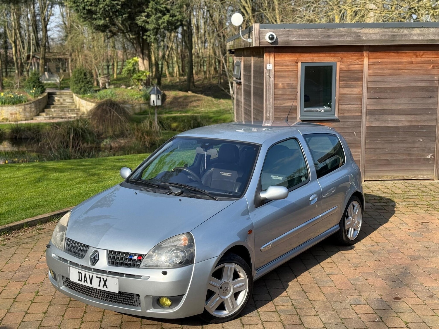 Used Renault Clio for sale - 77824496: Photo 9