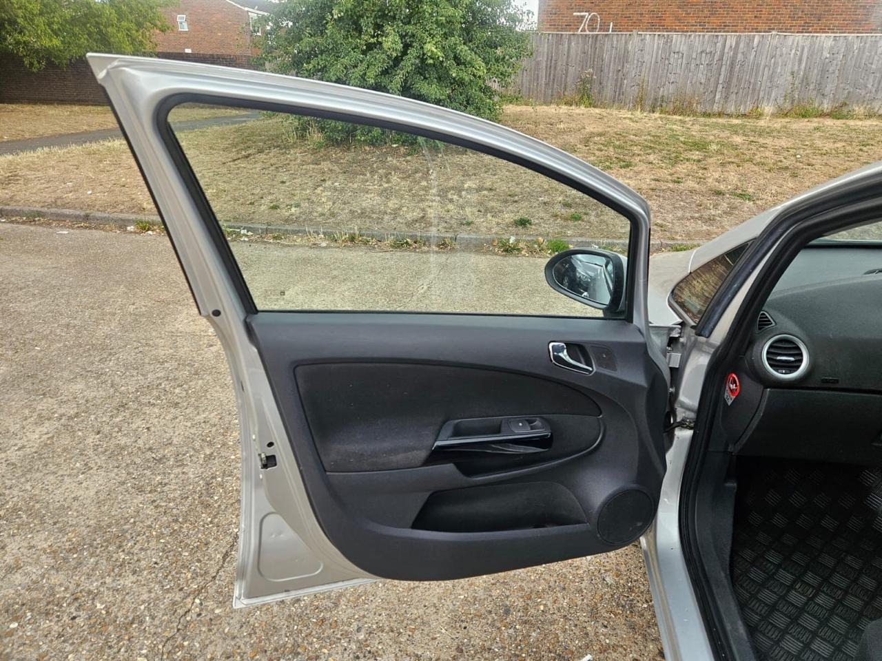 Vehicle 29