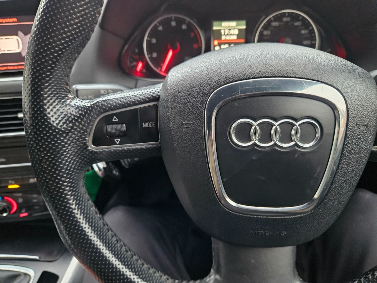 Used Audi Q5 2012 for sale - 76385183: Photo 29