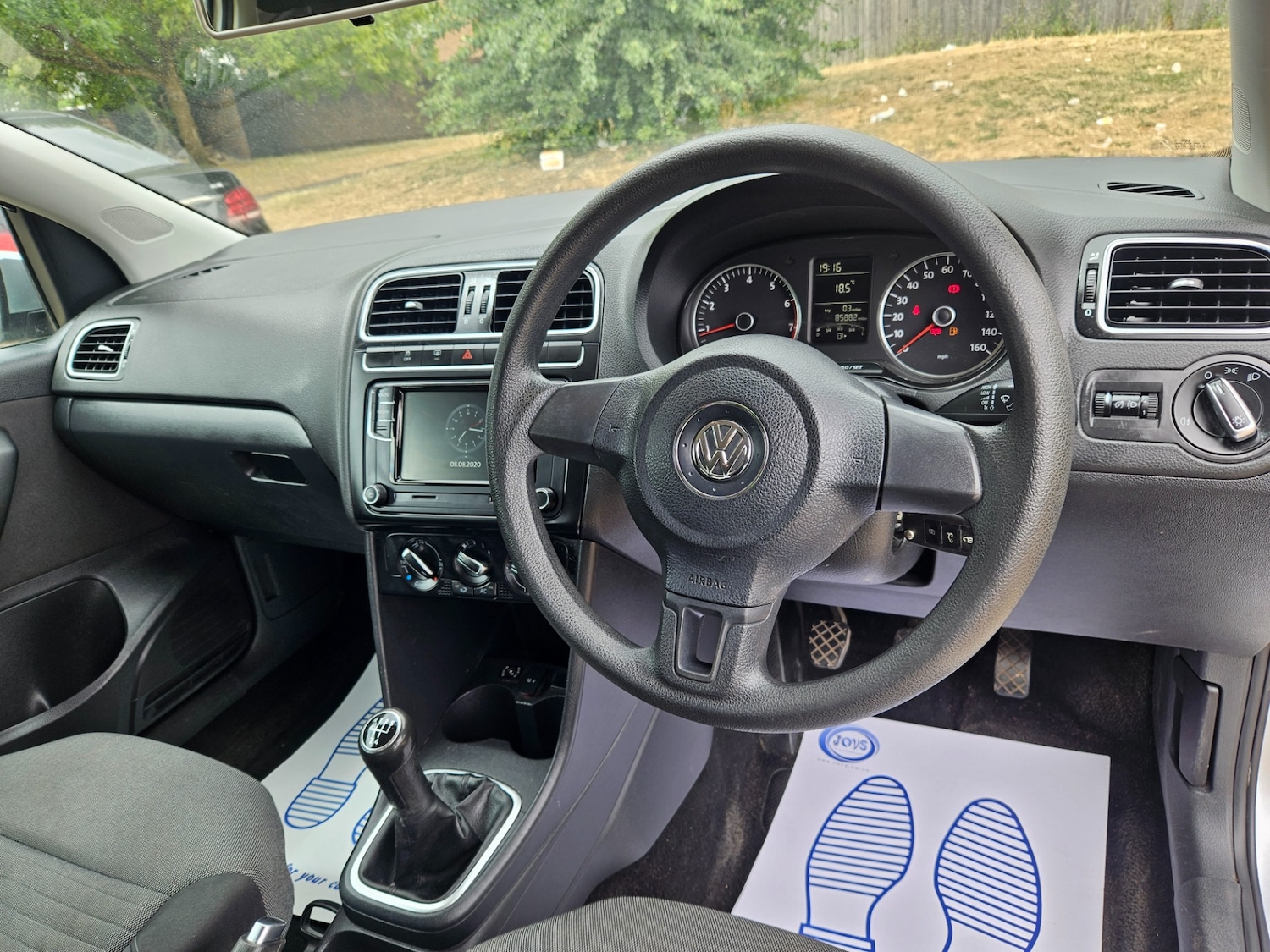 Vehicle 21