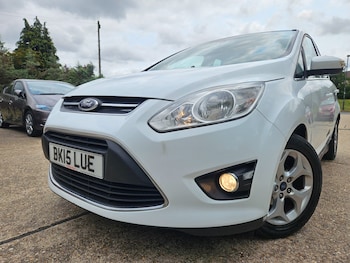 2015 (15) - 1.0 EcoBoost 125 Zetec 5dr