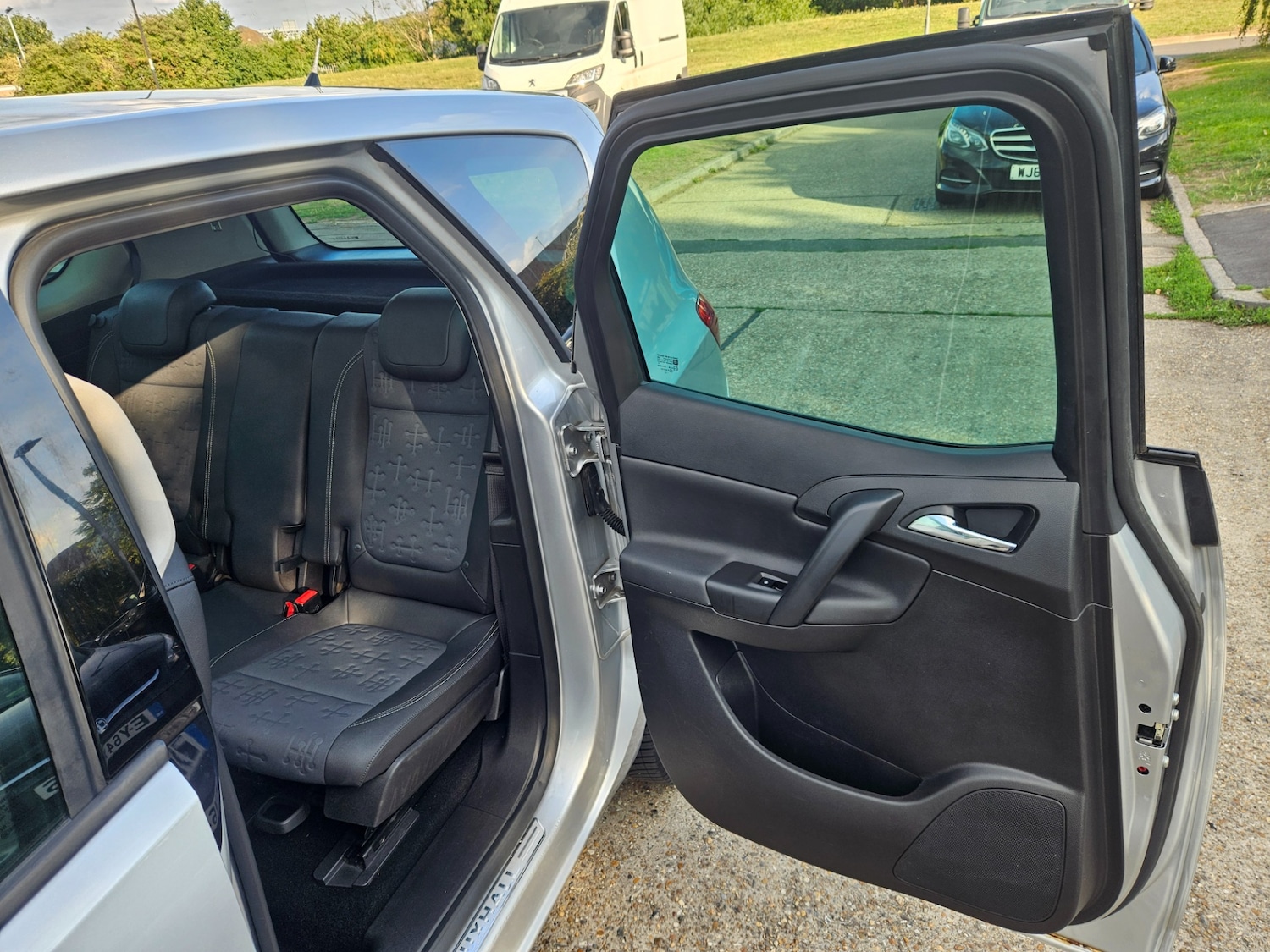 Used Vauxhall Meriva 2012 for sale - 76466118: Photo 23