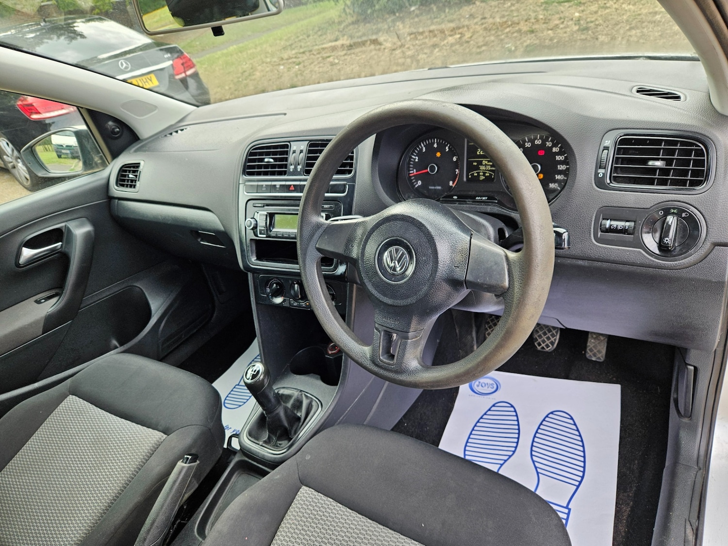 Vehicle 28