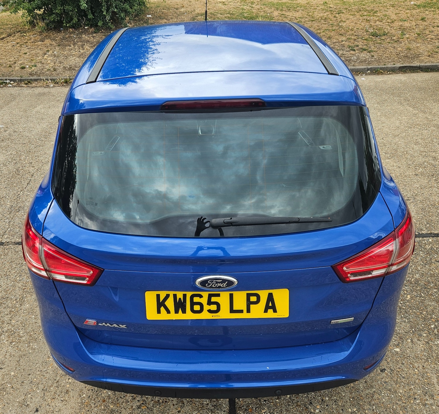 Vehicle 14