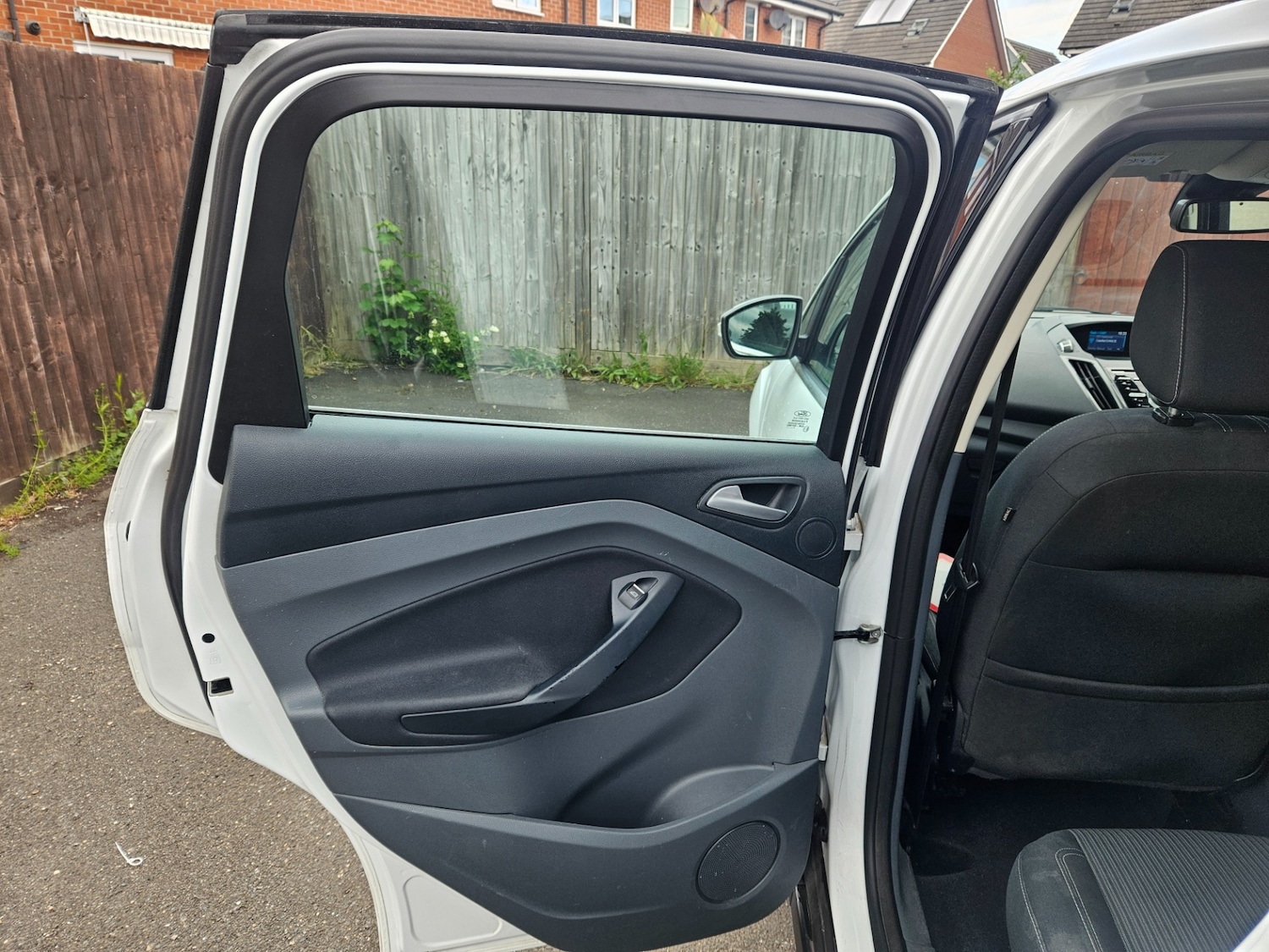 Vehicle 28