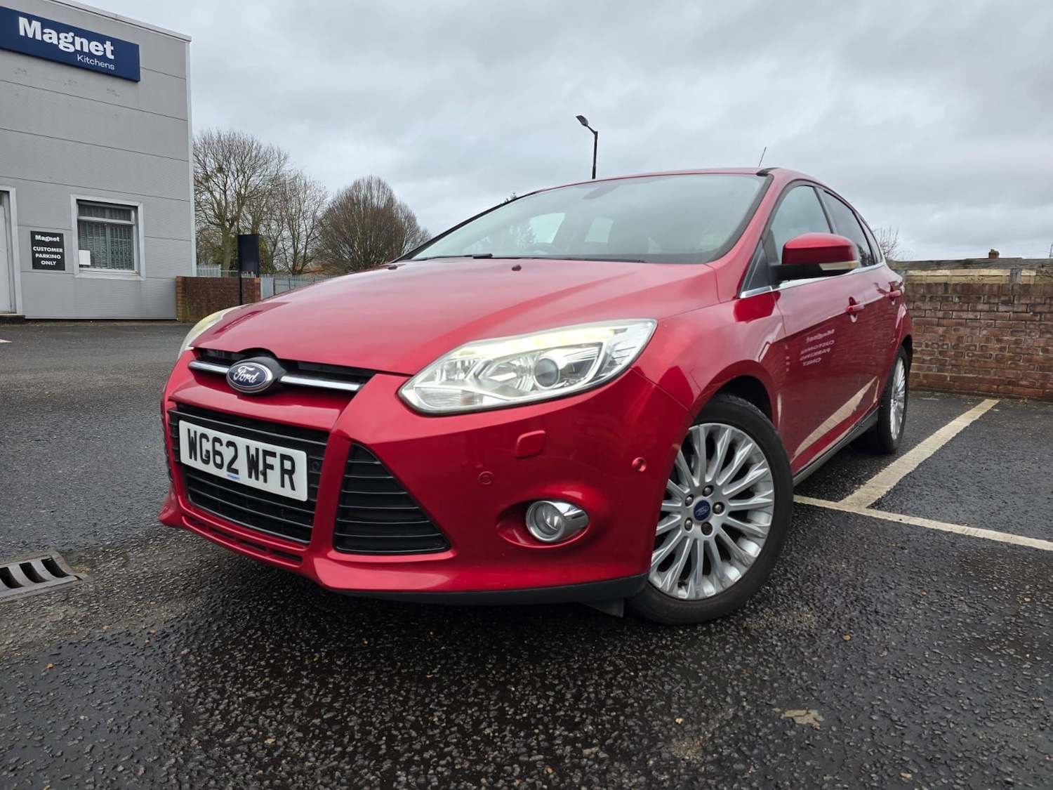 Used Ford Focus 2013 for sale - 76877392: Photo 1