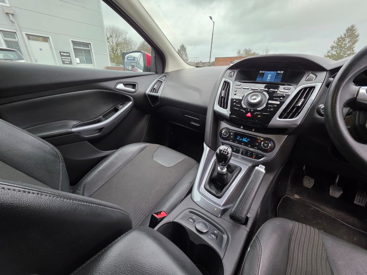 Used Ford Focus 2013 for sale - 76877392: Photo 16